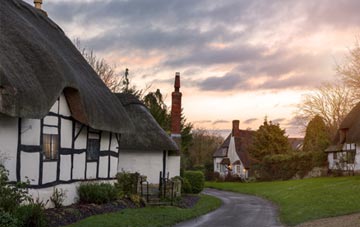 is Steppingley thatch roofing popular